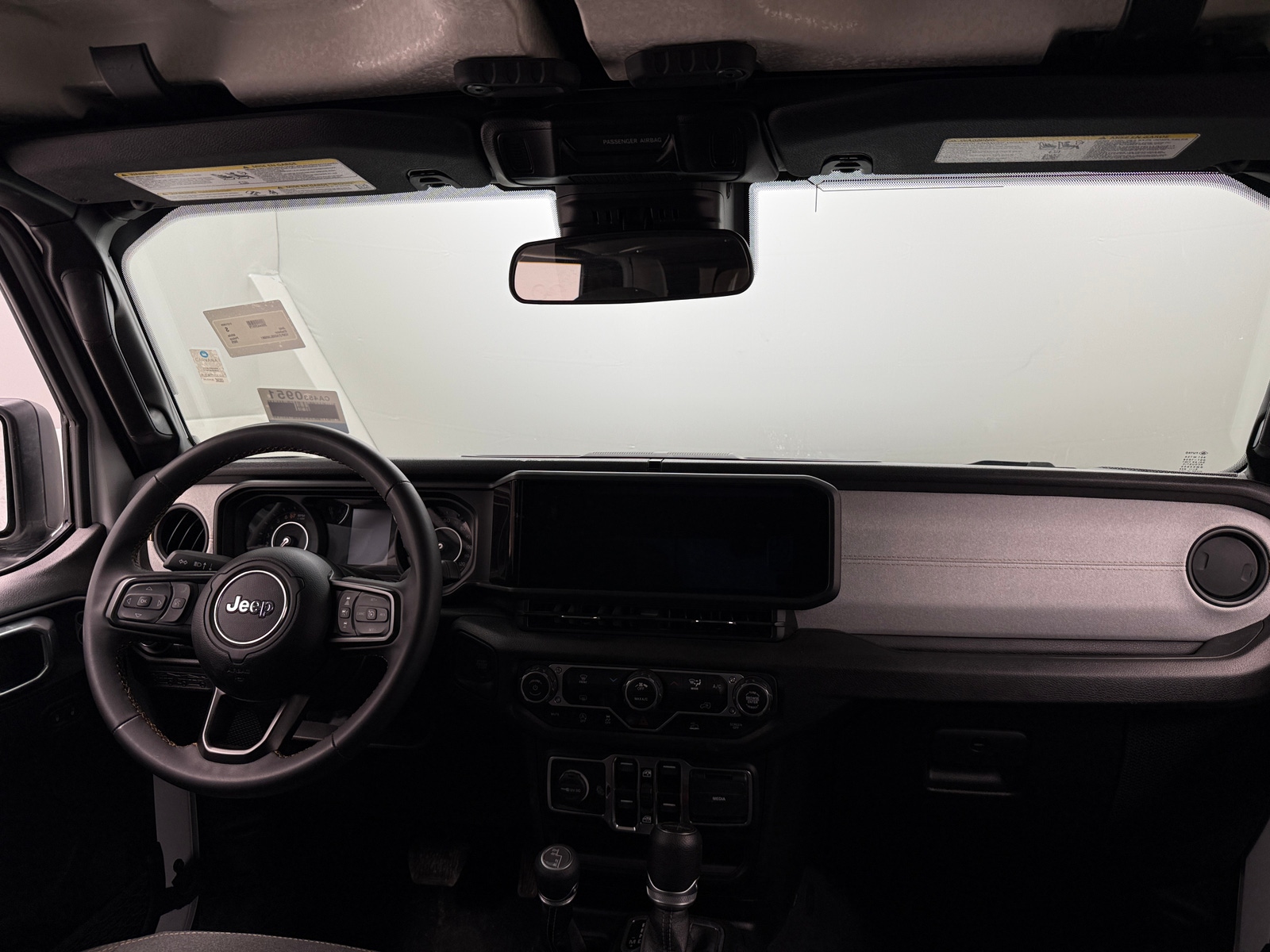 Thumbnail: 2025 Jeep Gladiator - 3