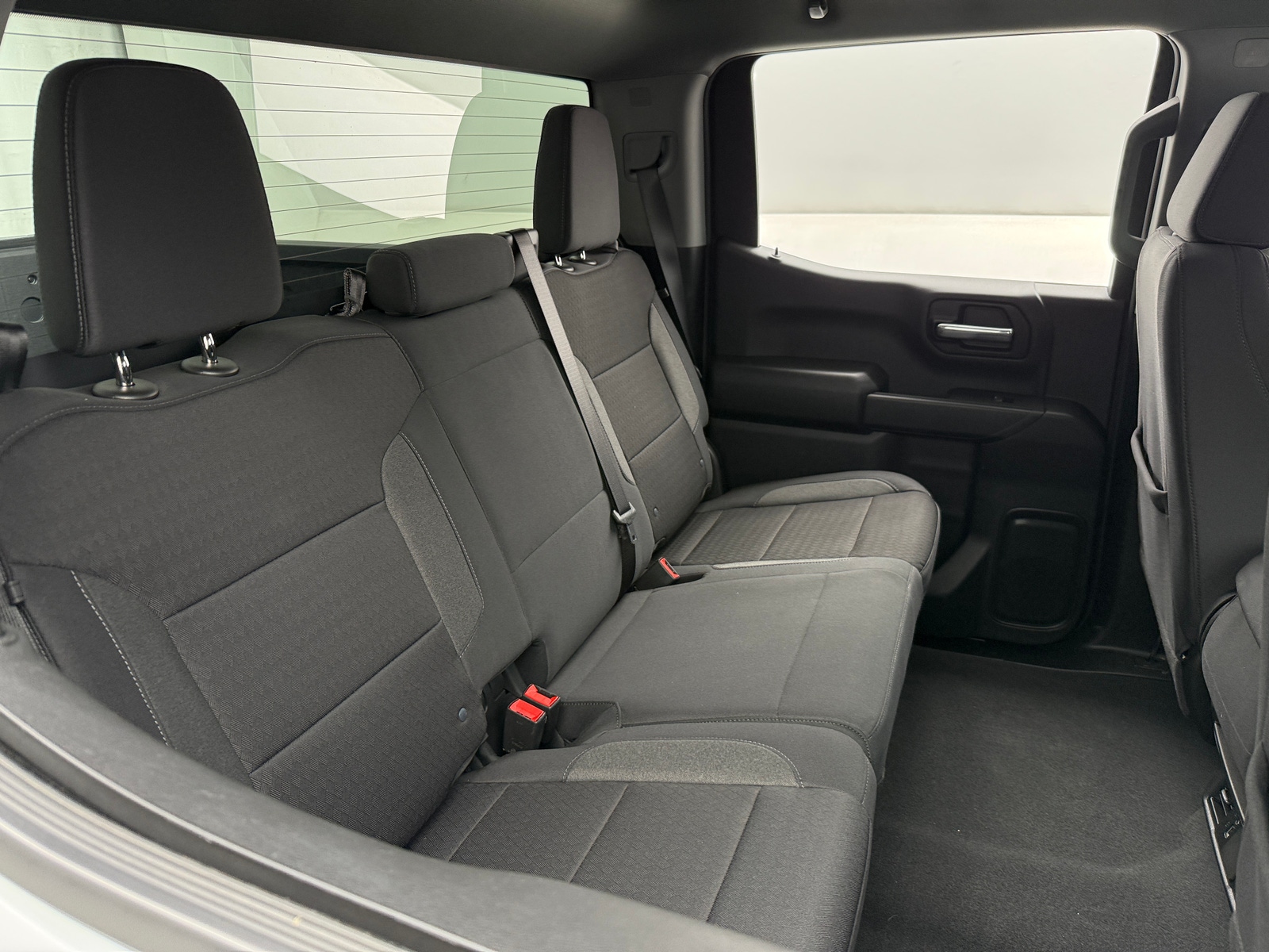 Thumbnail: 2025 Chevrolet Silverado 1500 - 6