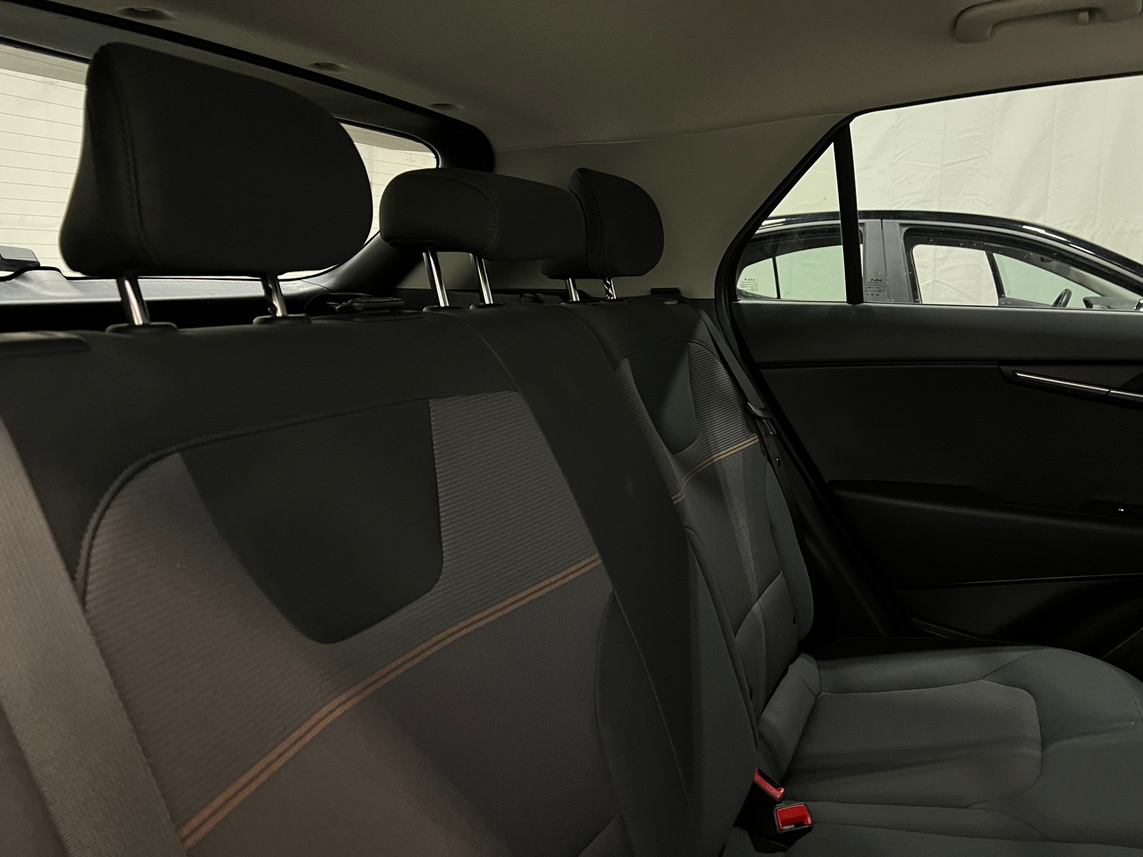 Thumbnail: 2024 Kia Niro - 6