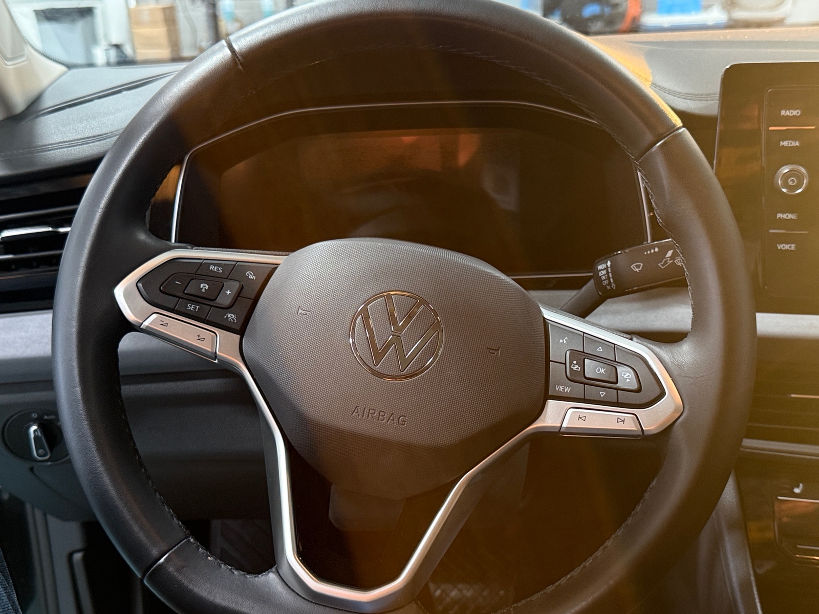 Thumbnail: 2025 Volkswagen Jetta - 4