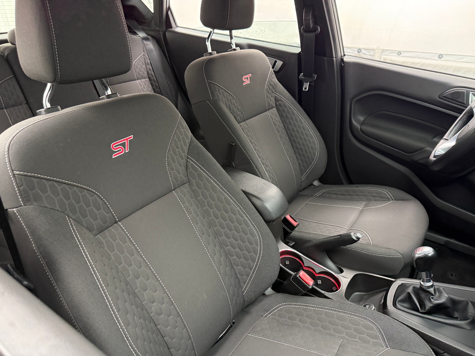 Thumbnail: 2018 Ford Fiesta - 2