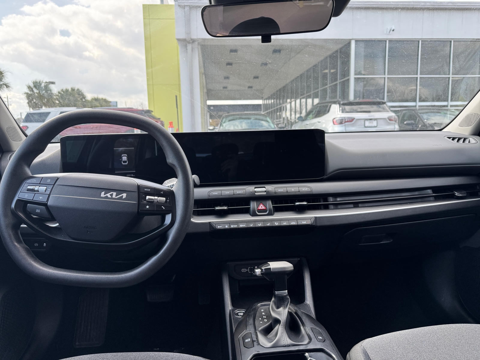 Thumbnail: 2025 Kia K4 - 3