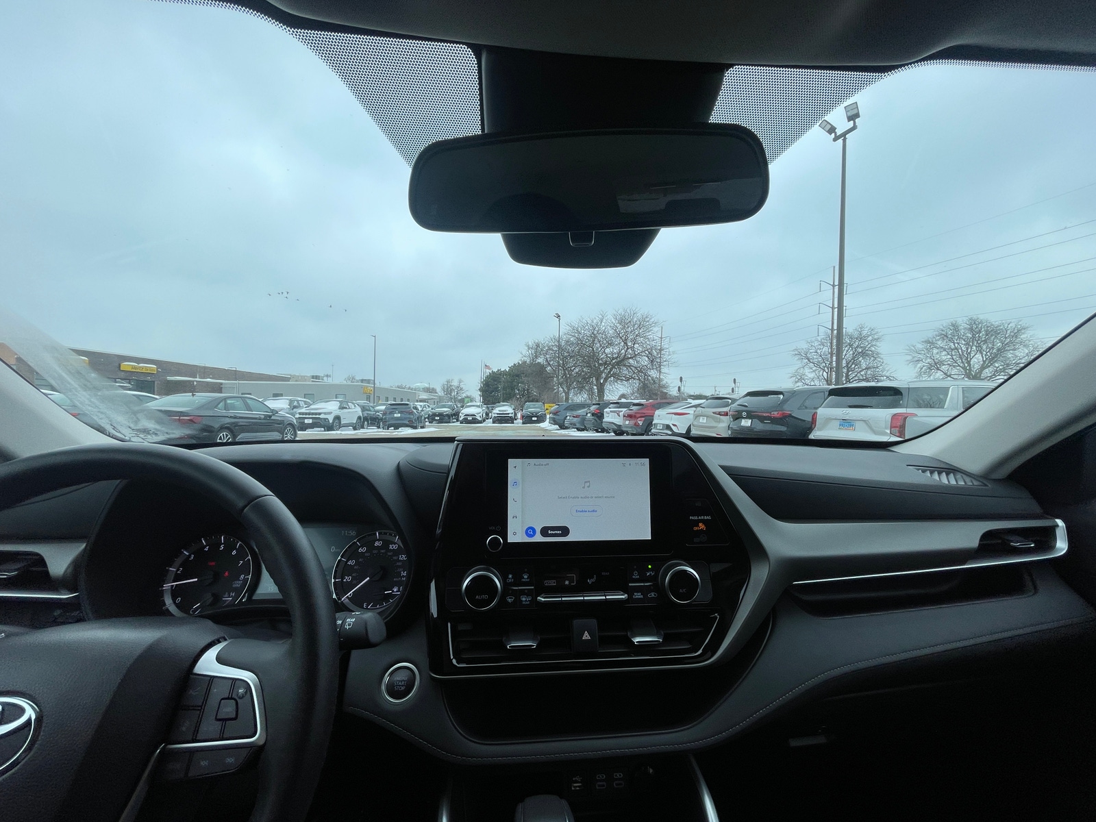 Thumbnail: 2025 Toyota Highlander - 3