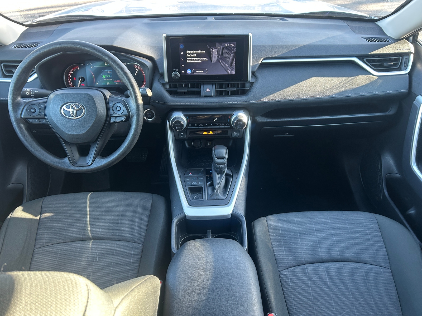 Thumbnail: 2025 Toyota RAV4 - 3