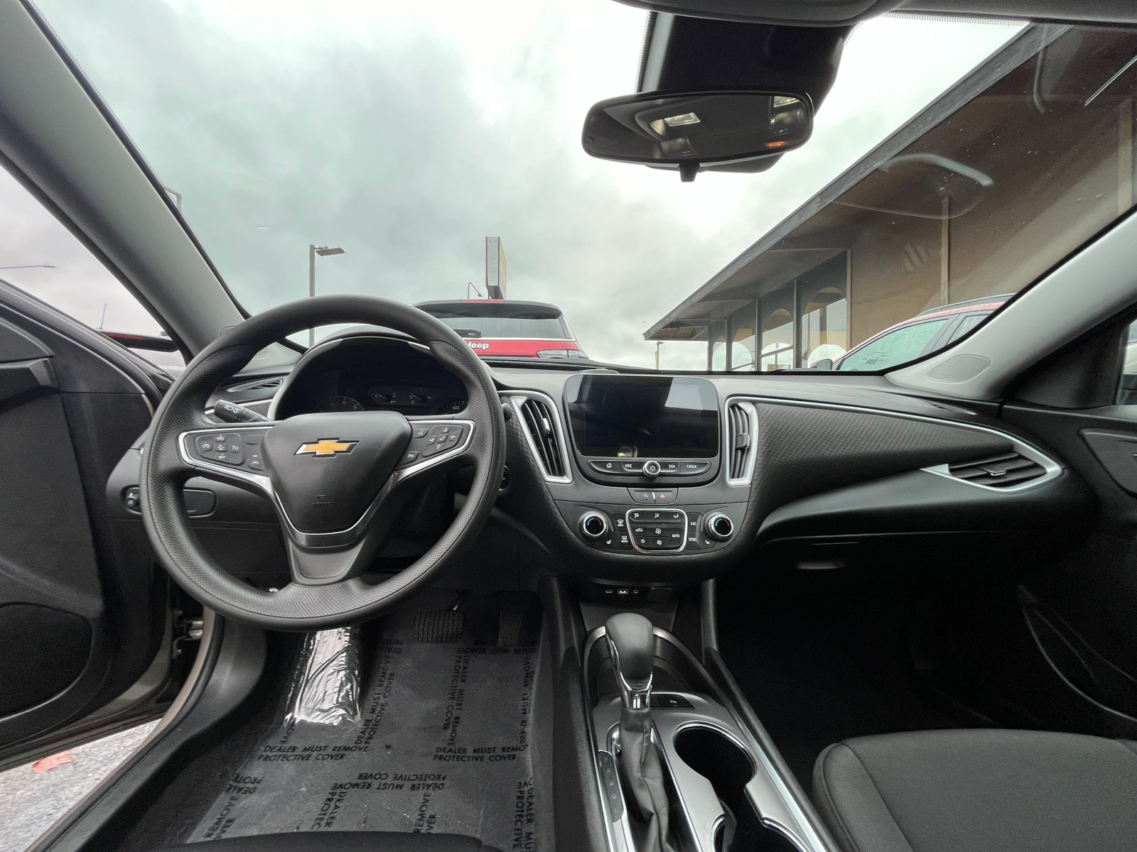 Thumbnail: 2024 Chevrolet Malibu - 3