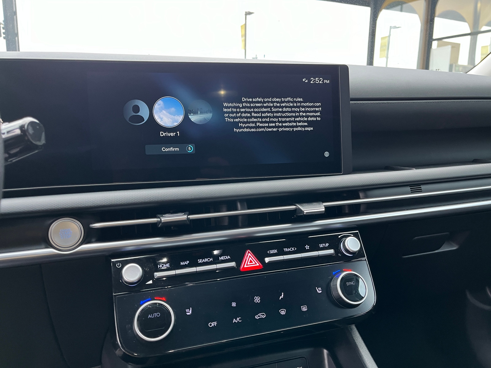 Thumbnail: 2025 Hyundai Tucson - 4