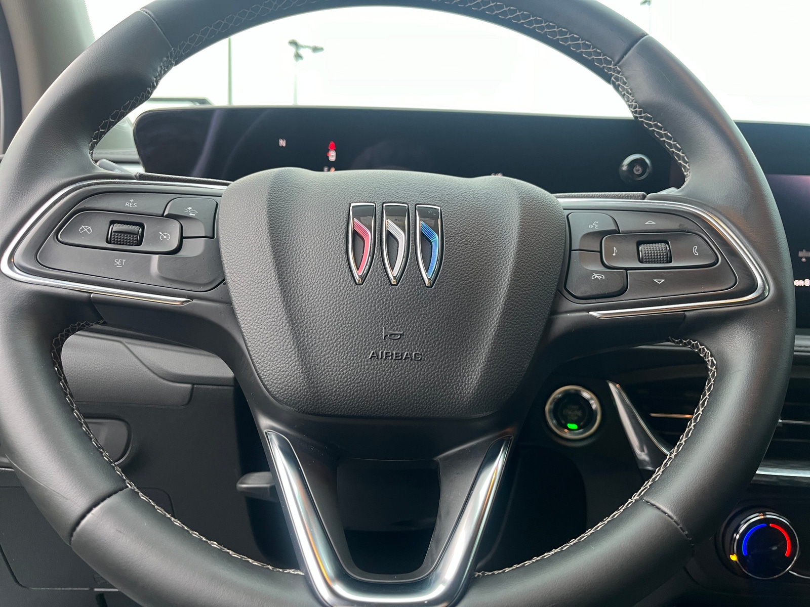 Thumbnail: 2025 Buick Encore GX - 5