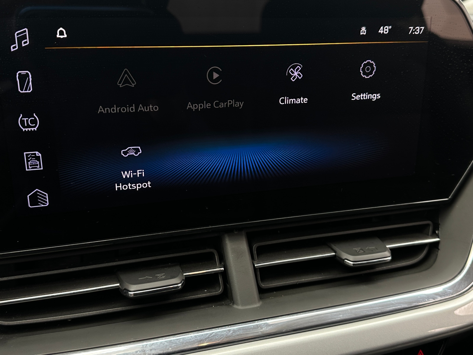 Thumbnail: 2025 Chevrolet Trax - 4