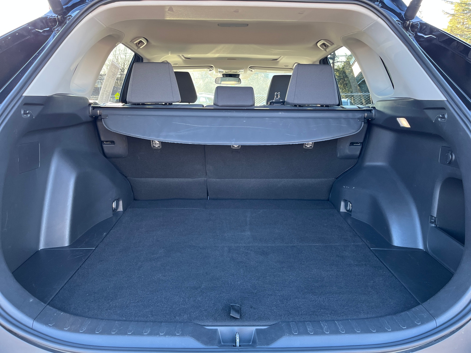 Thumbnail: 2025 Toyota RAV4 - 6