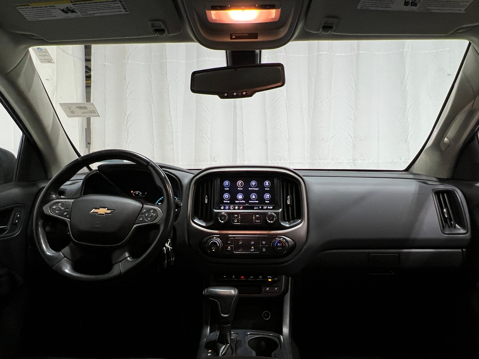 Thumbnail: 2020 Chevrolet Colorado - 3