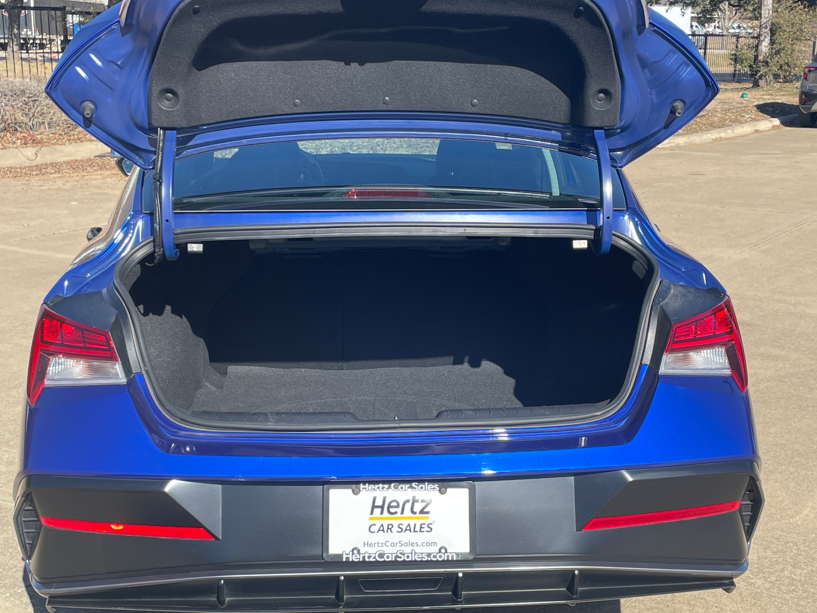 Thumbnail: 2025 Hyundai Elantra - 6