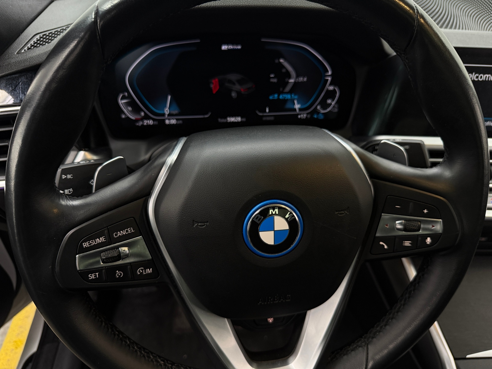 Thumbnail: 2022 BMW 3 Series - 4