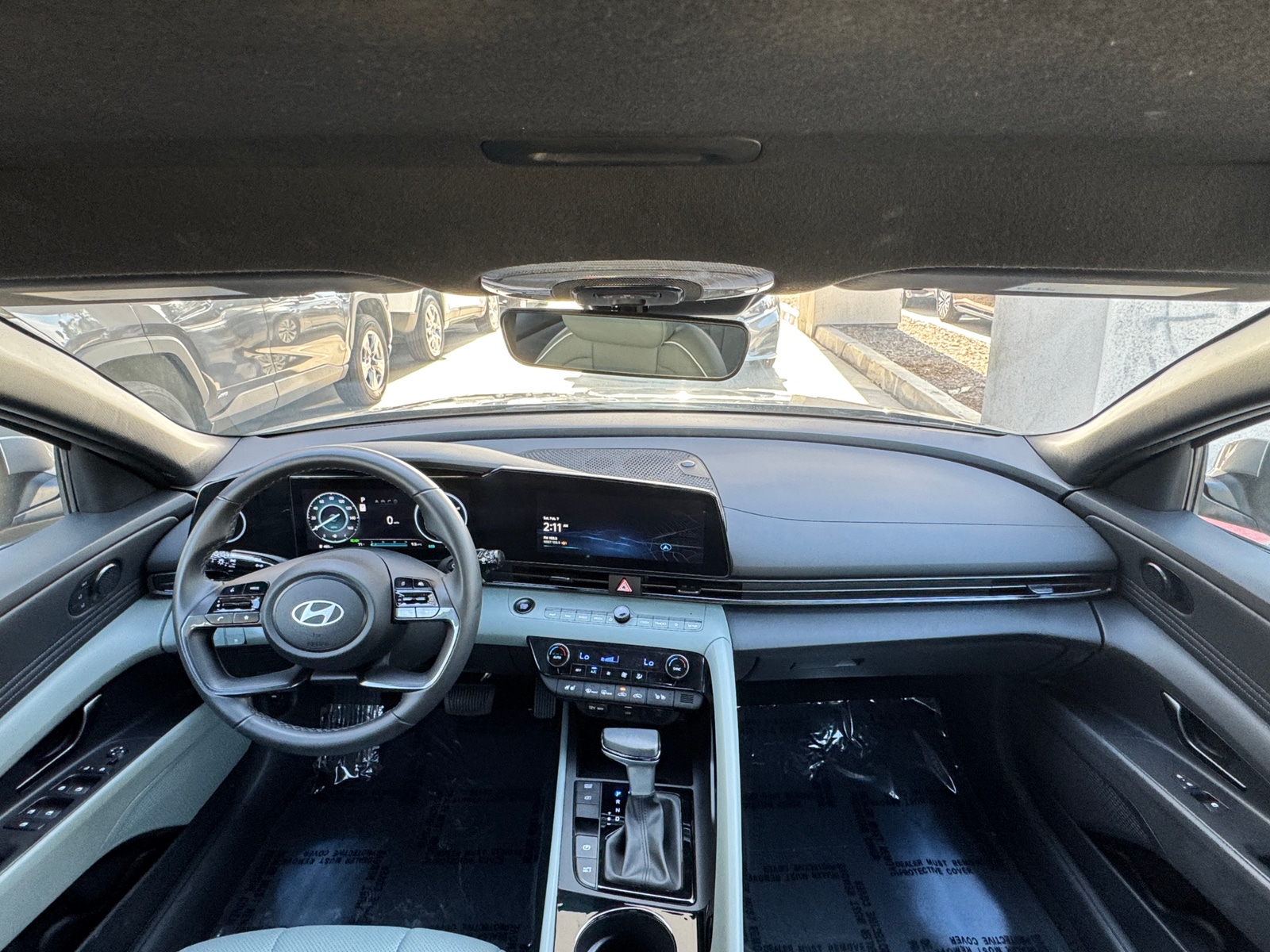 Thumbnail: 2025 Hyundai Elantra - 3