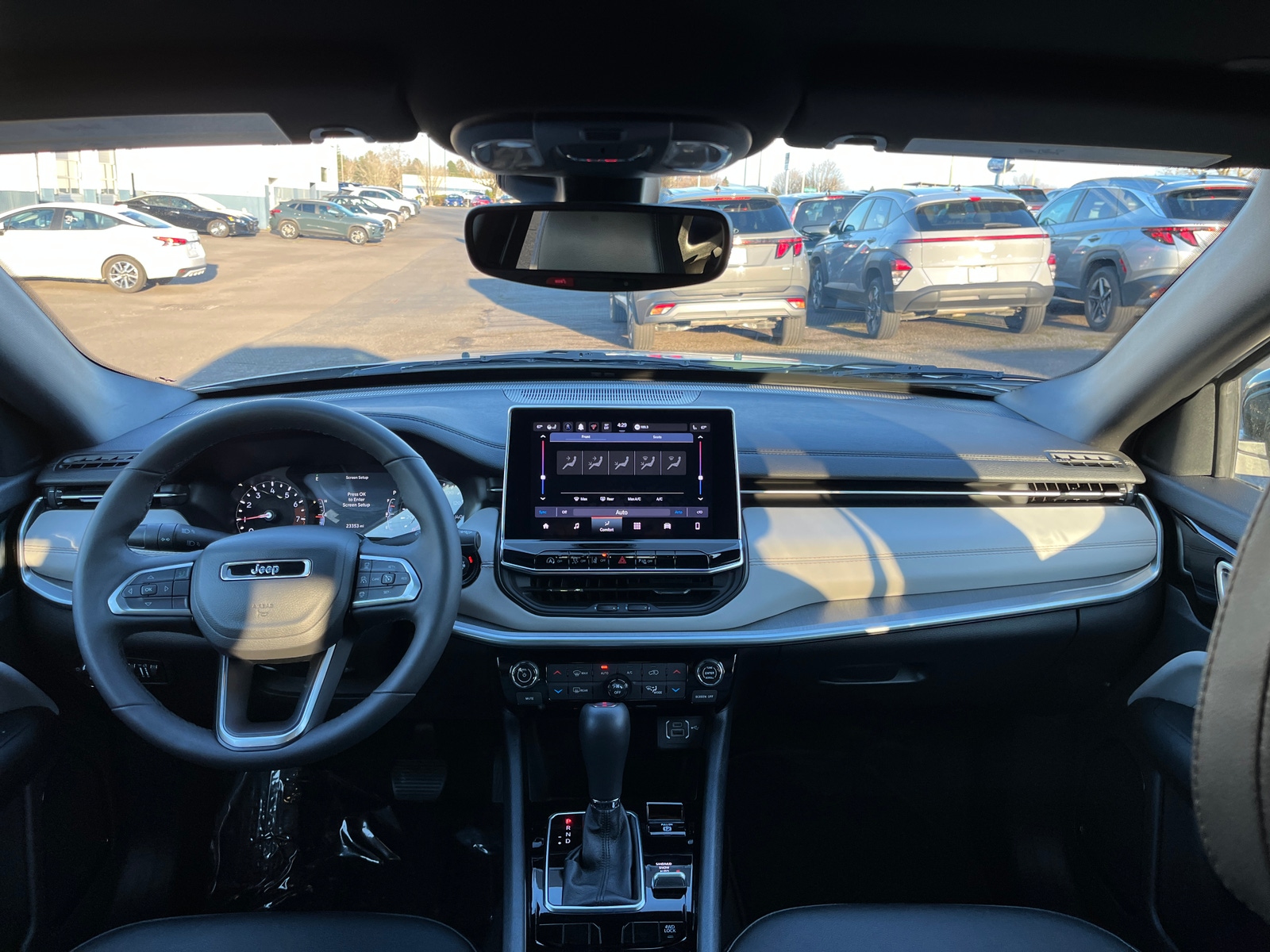 Thumbnail: 2025 Jeep Compass - 3