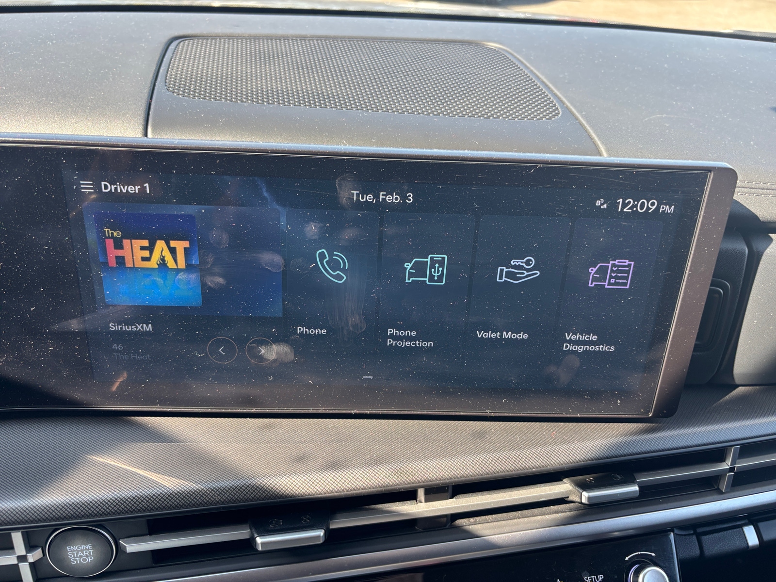 Thumbnail: 2025 Hyundai Santa Fe - 4