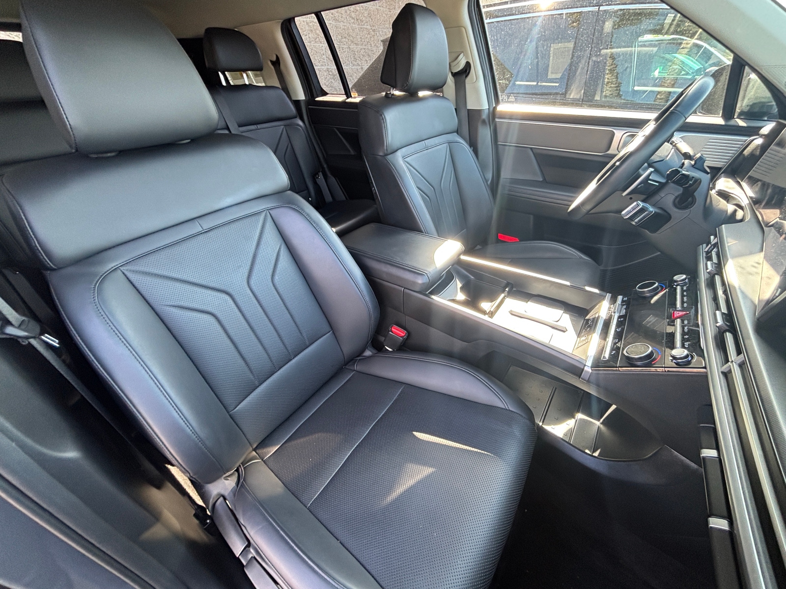 Thumbnail: 2025 Hyundai Santa Fe - 2