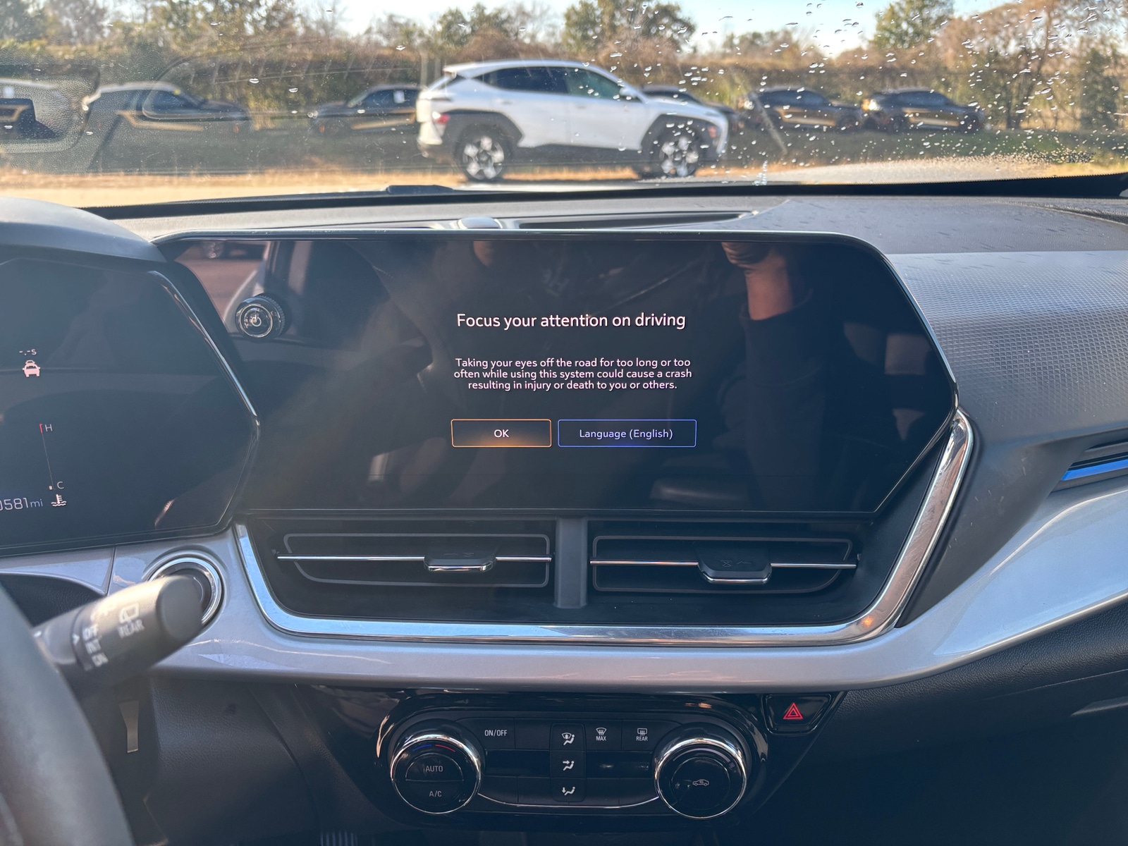 Thumbnail: 2025 Chevrolet Trax - 4