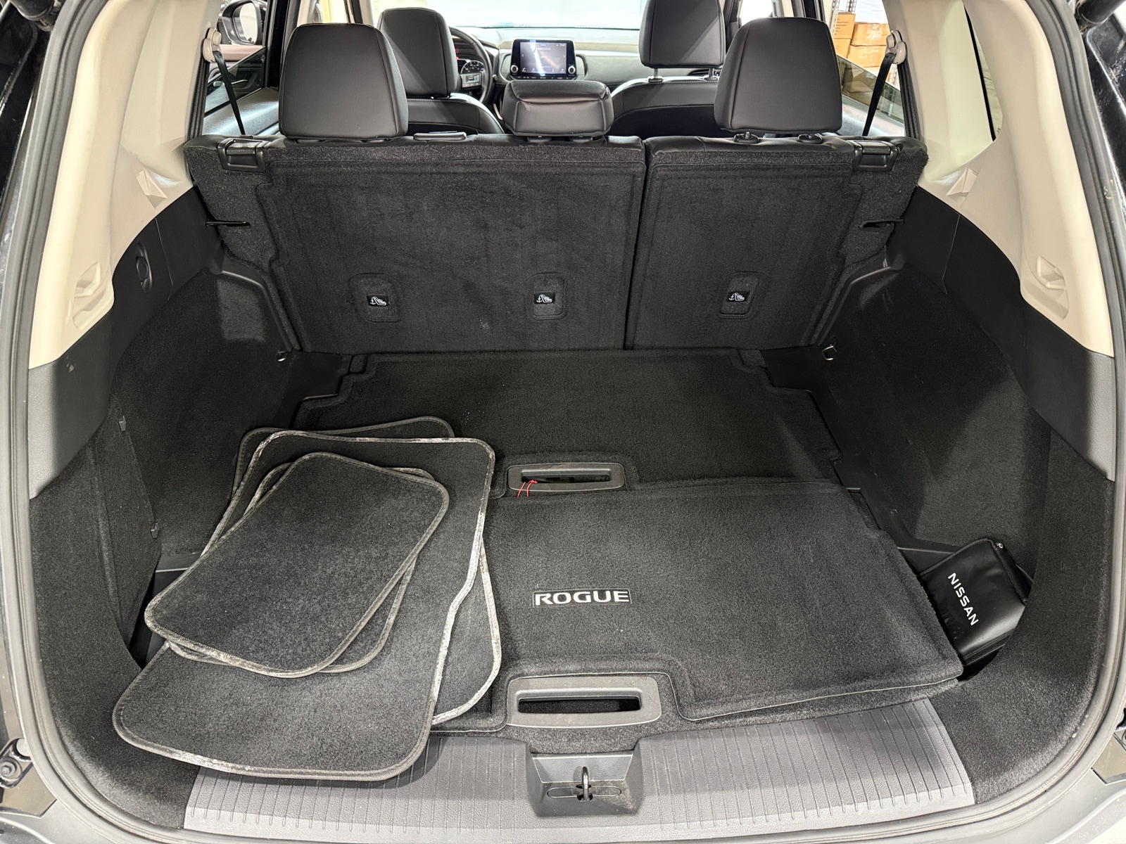 Thumbnail: 2023 Nissan Rogue - 6