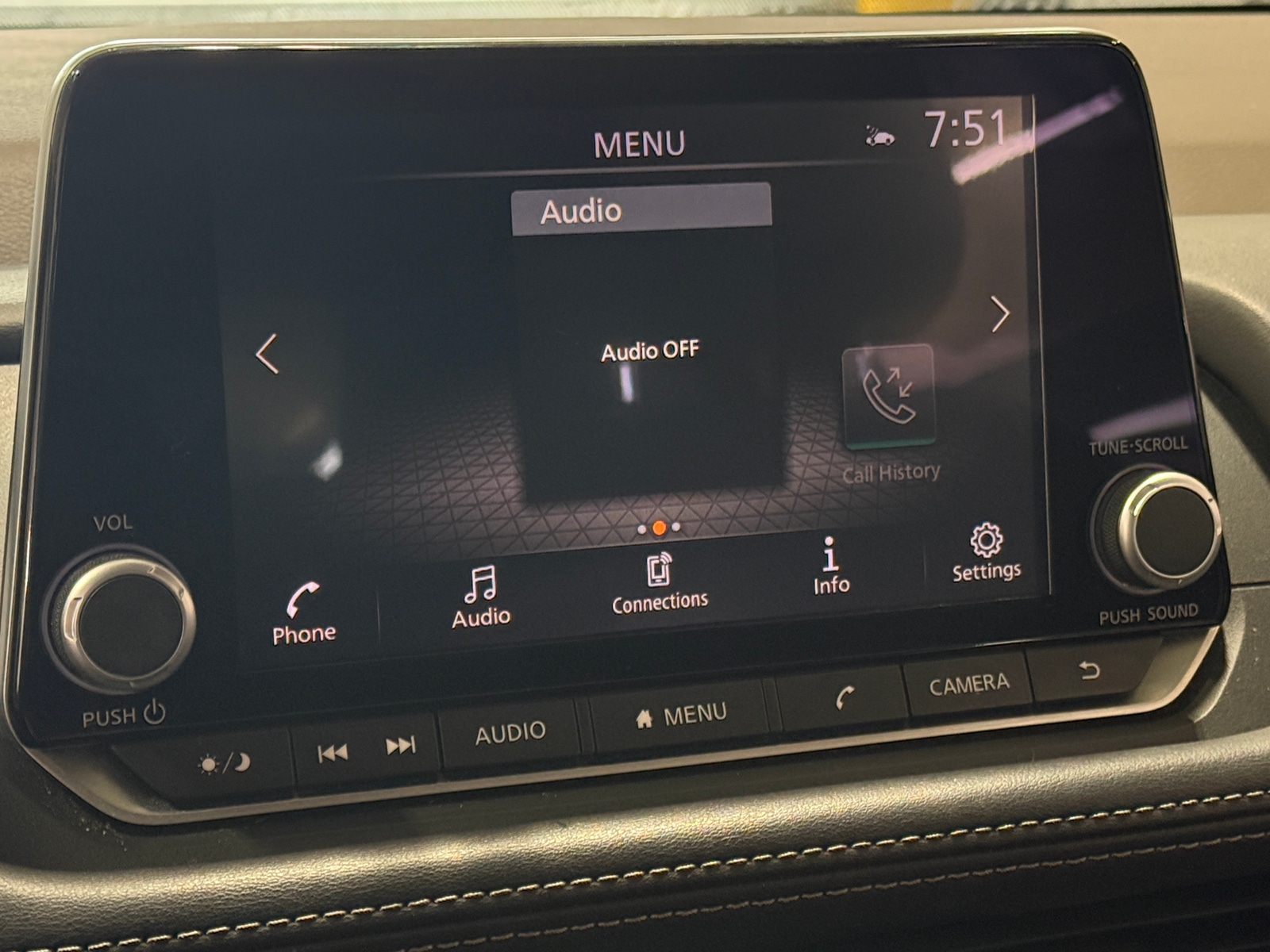 Thumbnail: 2023 Nissan Rogue - 3