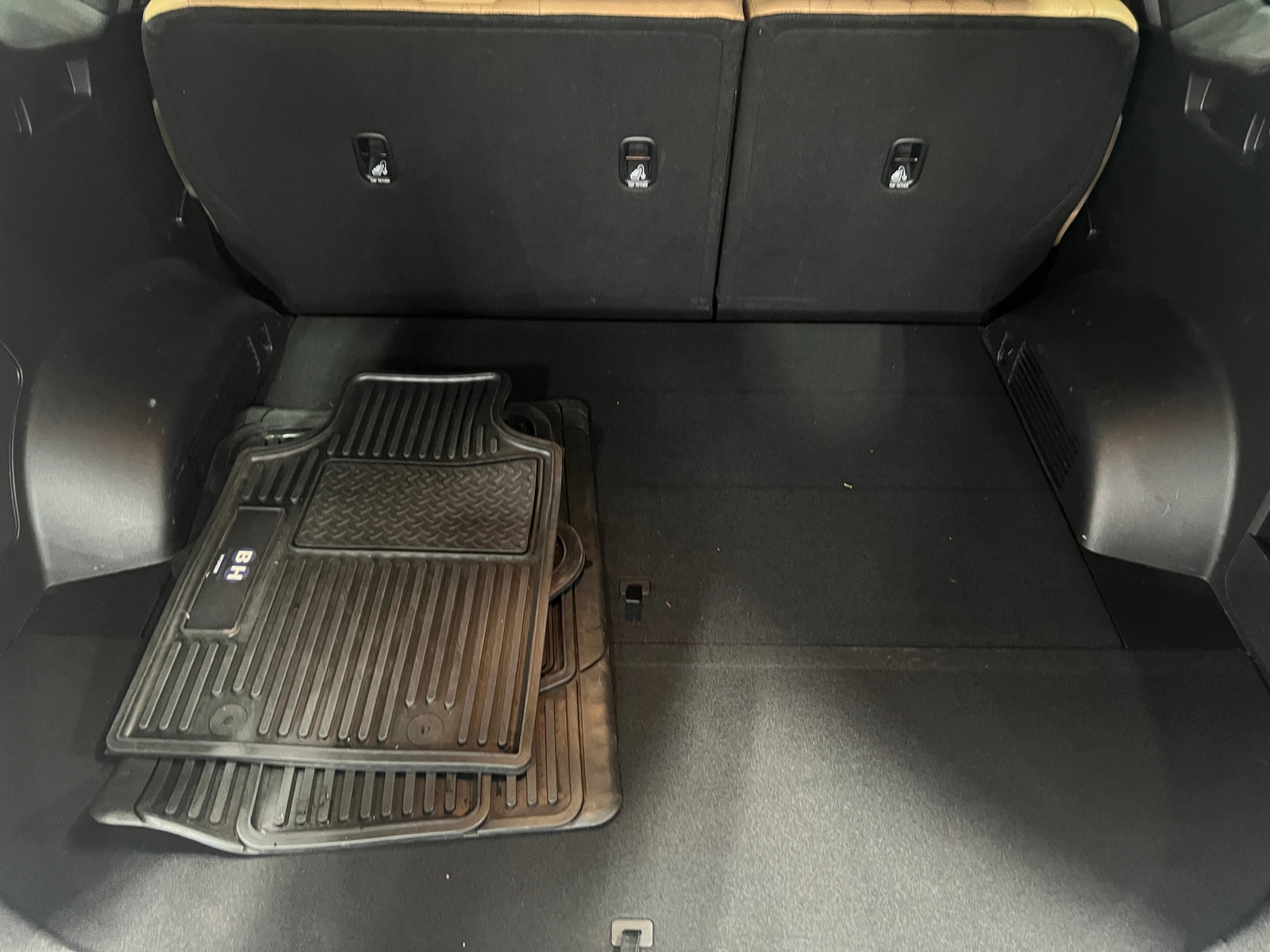 Thumbnail: 2021 Hyundai Santa Fe - 6