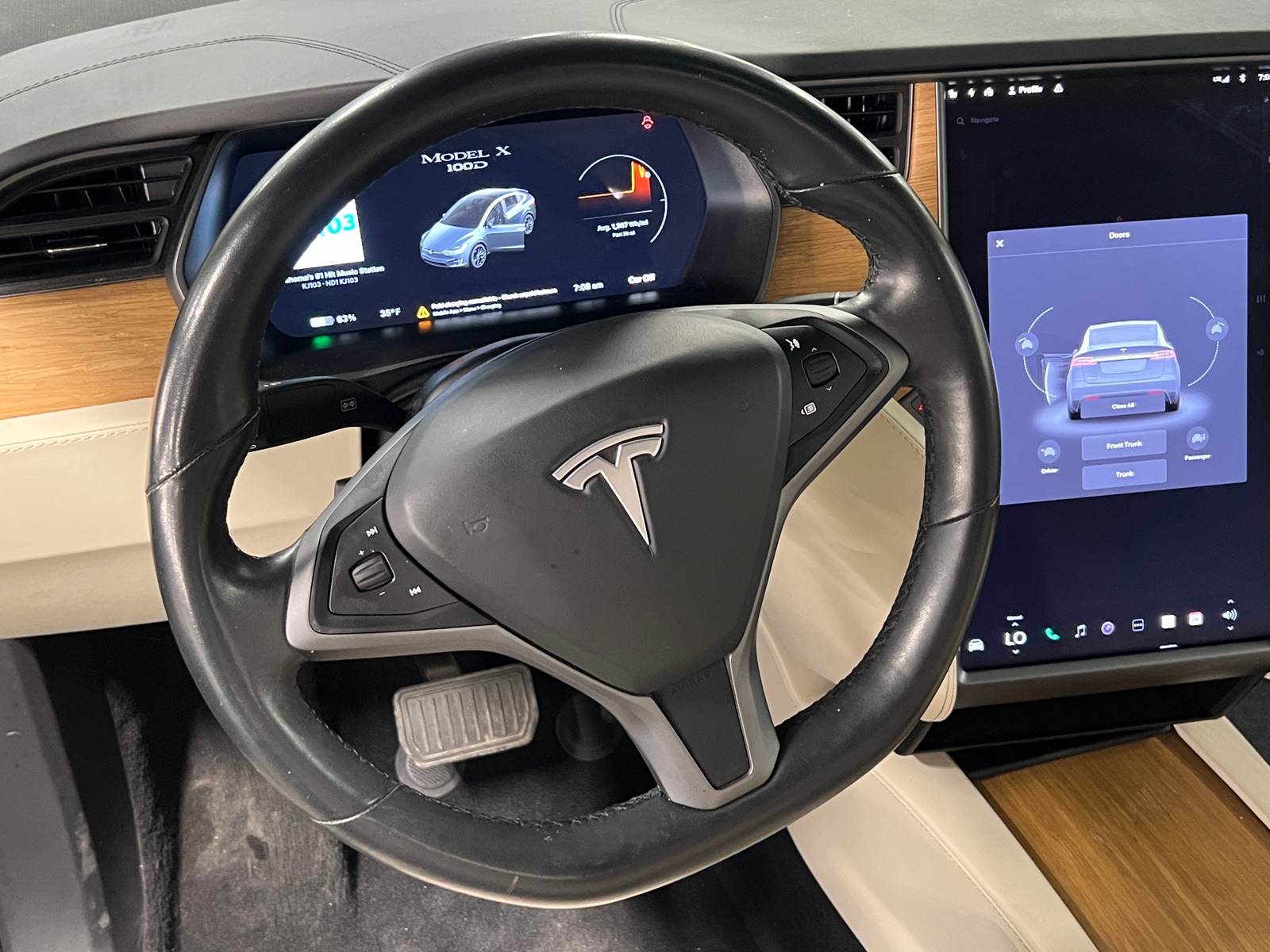 Thumbnail: 2018 Tesla Model X - 4