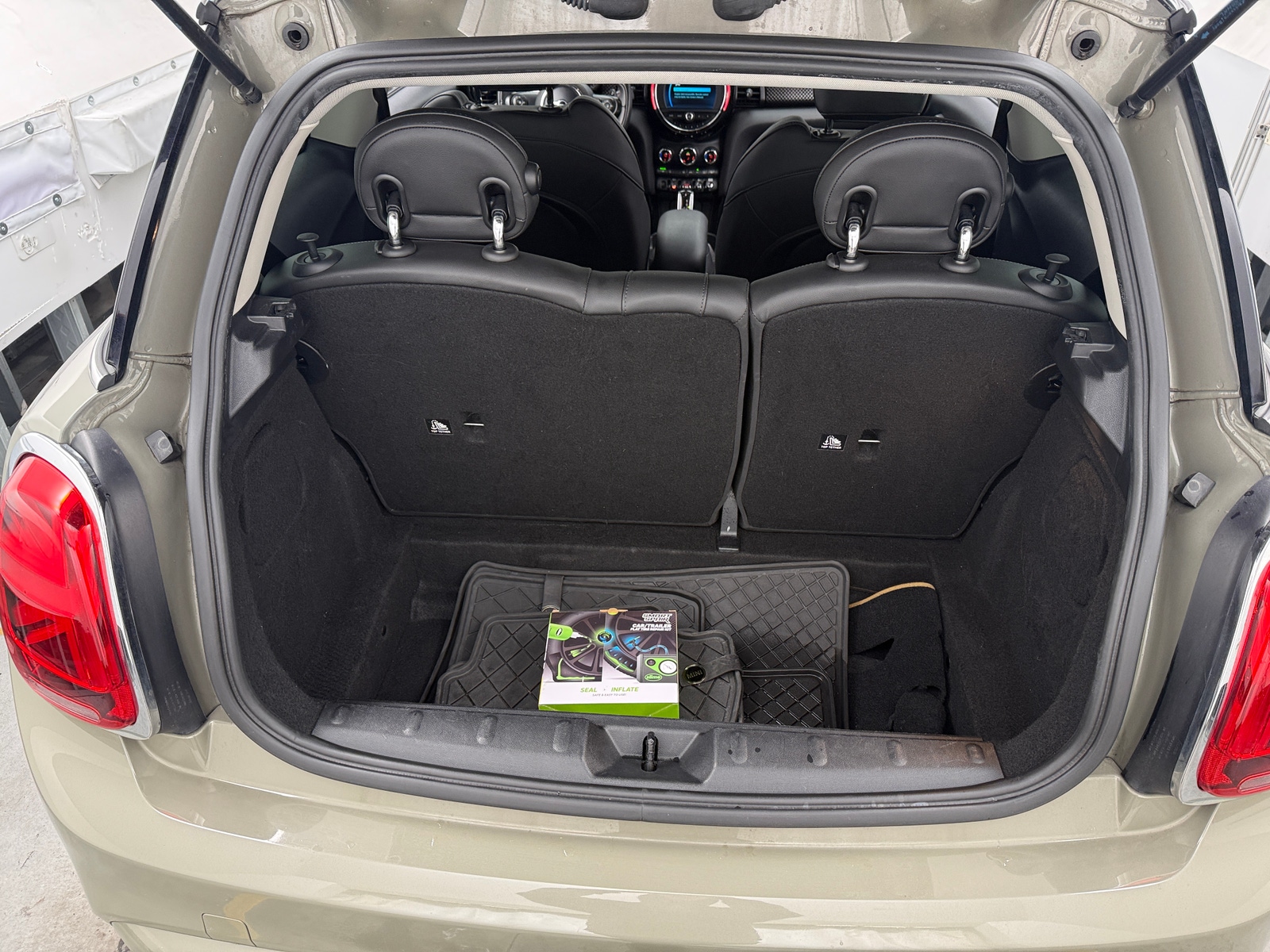 Thumbnail: 2020 MINI Cooper Hardtop - 6