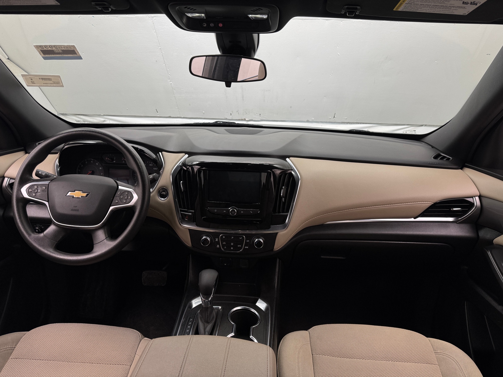 Thumbnail: 2023 Chevrolet Traverse - 3