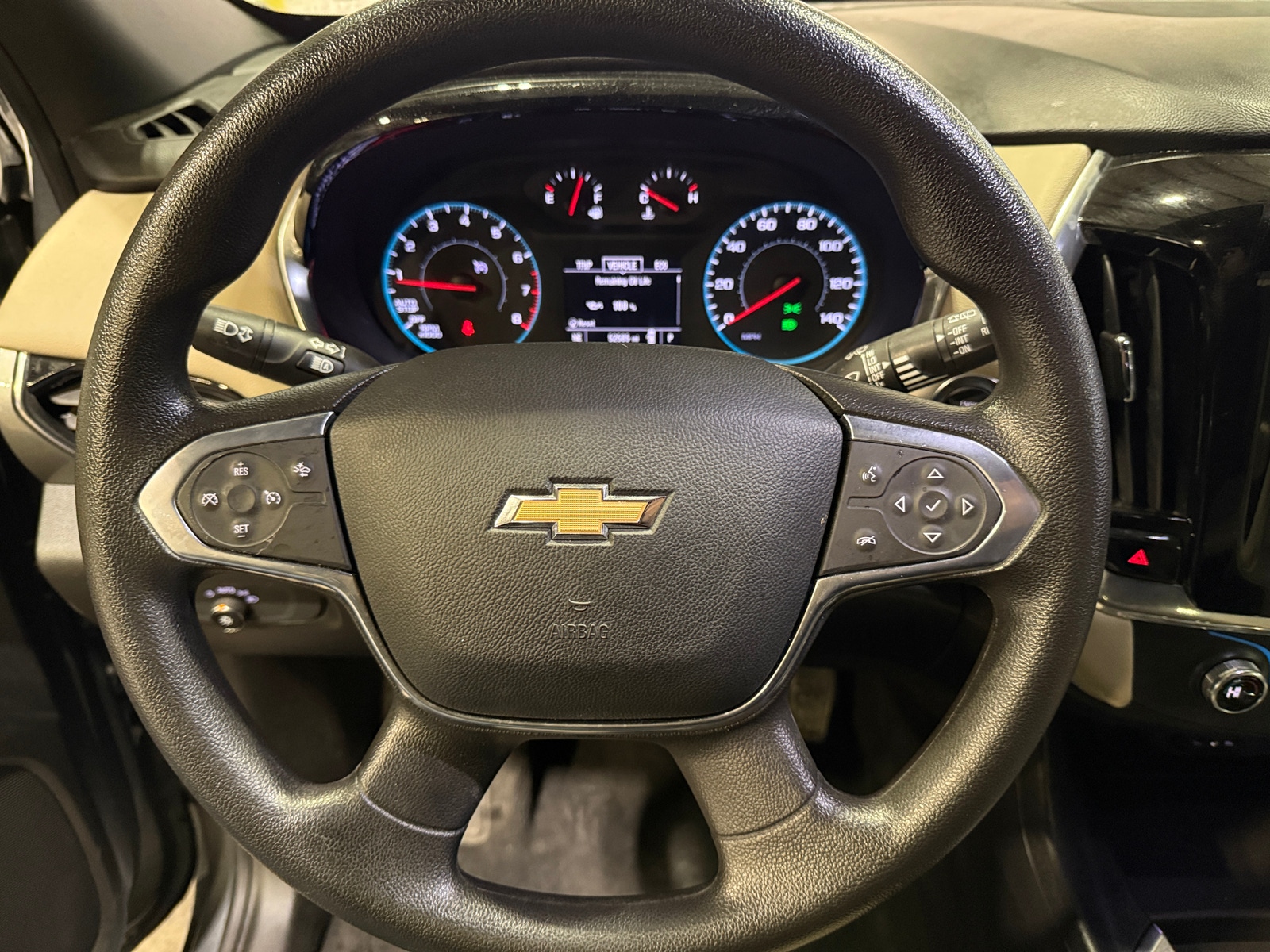 Thumbnail: 2023 Chevrolet Traverse - 5