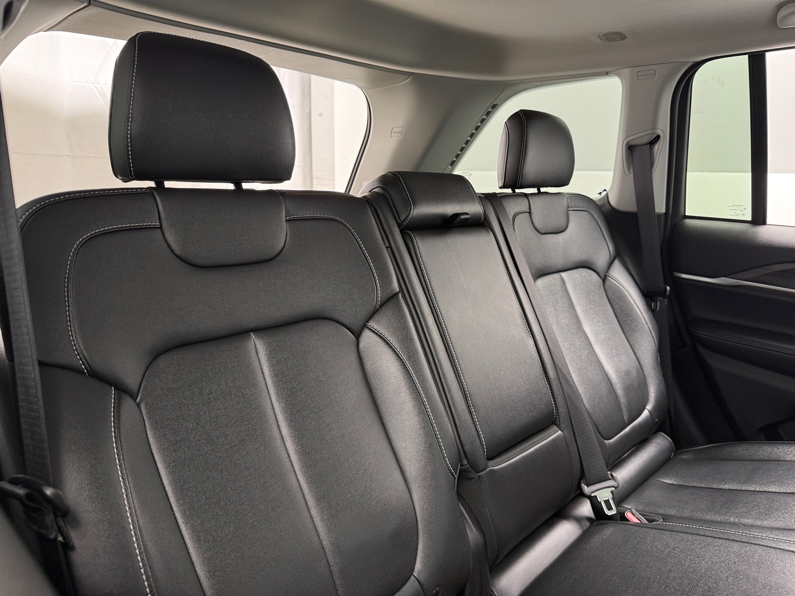 Thumbnail: 2024 Jeep Grand Cherokee - 5