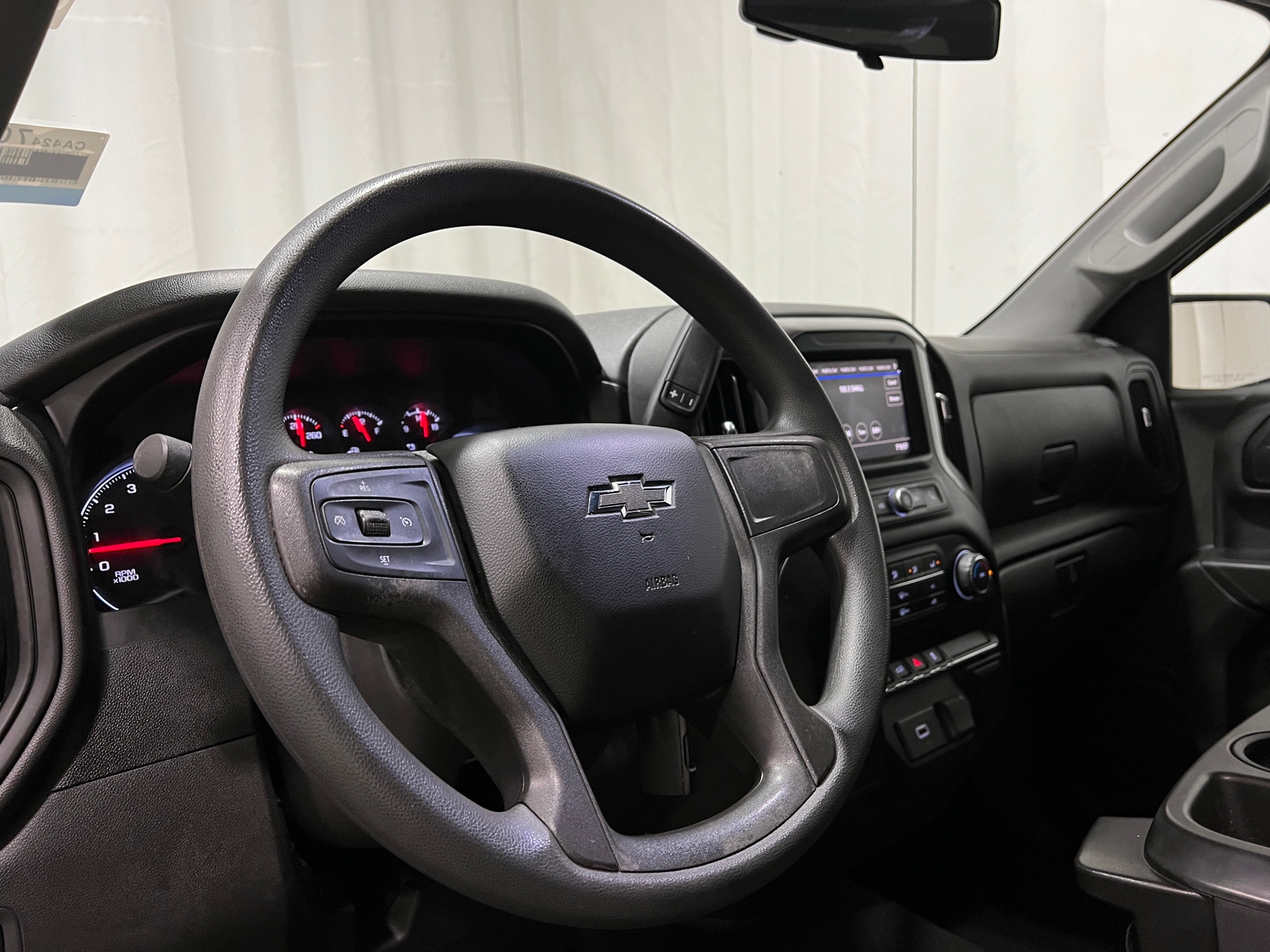 Thumbnail: 2020 Chevrolet Silverado 1500 - 5