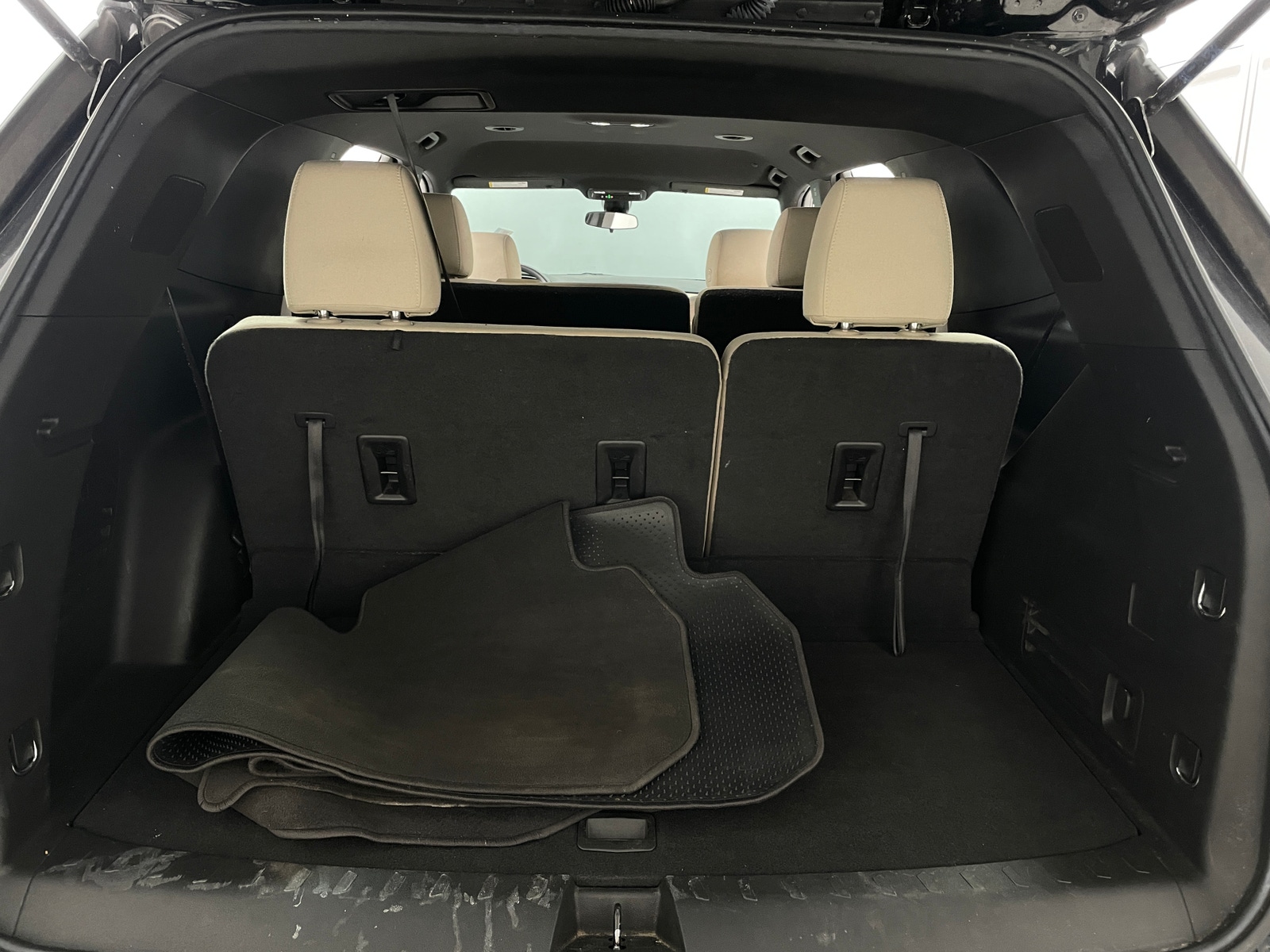 Thumbnail: 2023 Chevrolet Traverse - 7