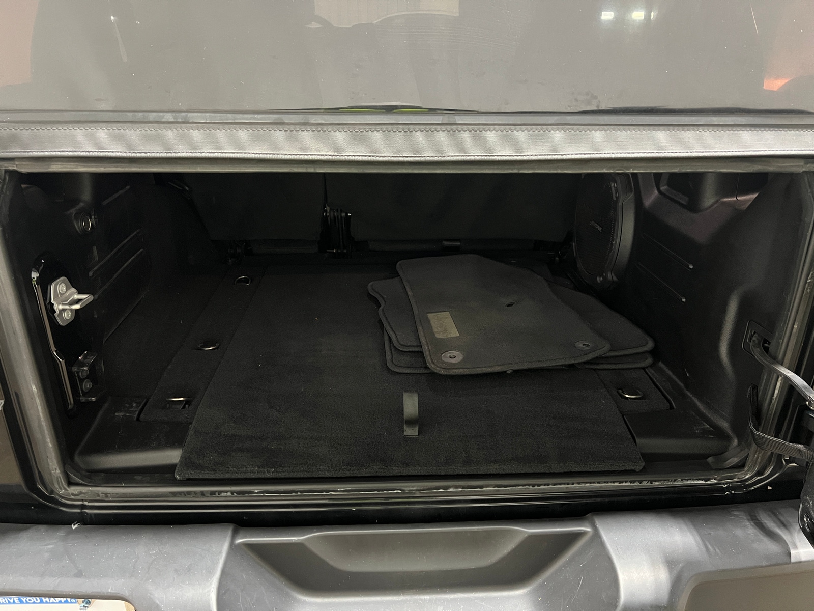 Thumbnail: 2022 Jeep Wrangler - 7