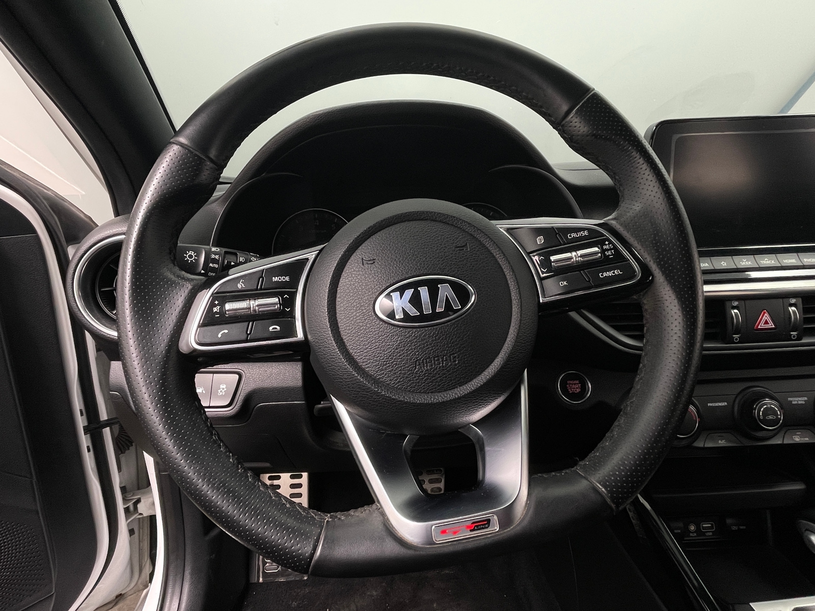 Thumbnail: 2021 Kia Forte - 4