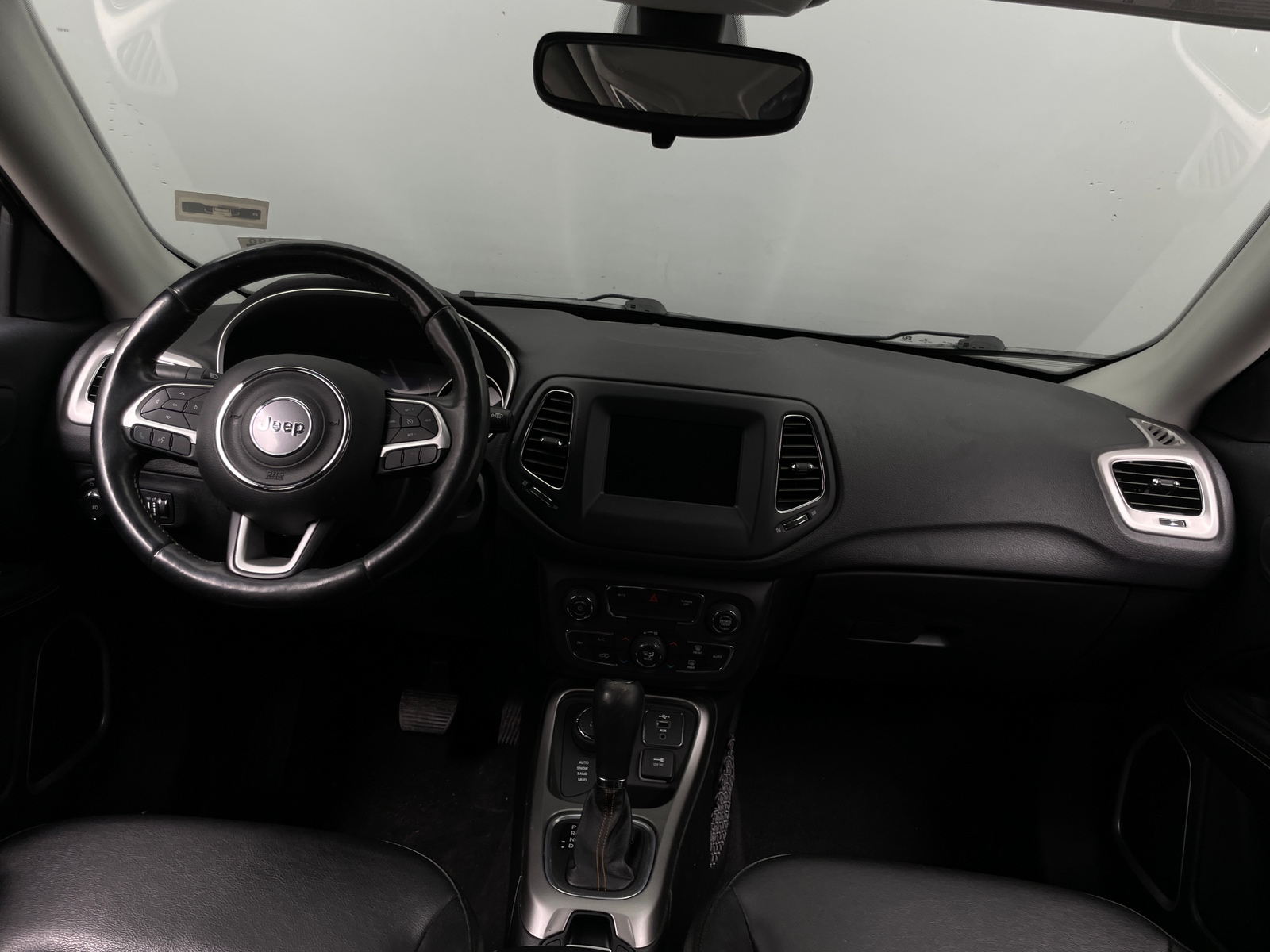 Thumbnail: 2020 Jeep Compass - 3