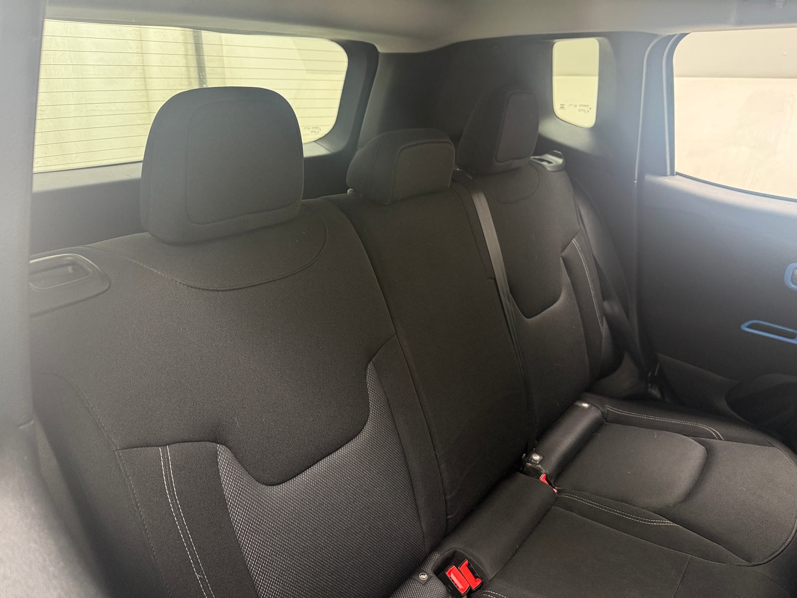 Thumbnail: 2020 Jeep Renegade - 6