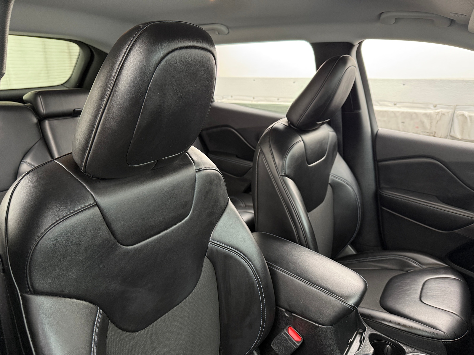 Thumbnail: 2020 Jeep Cherokee - 2