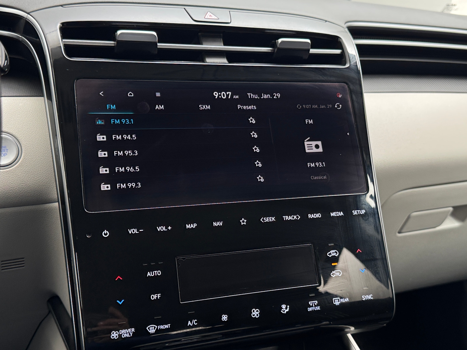 Thumbnail: 2024 Hyundai Tucson - 4