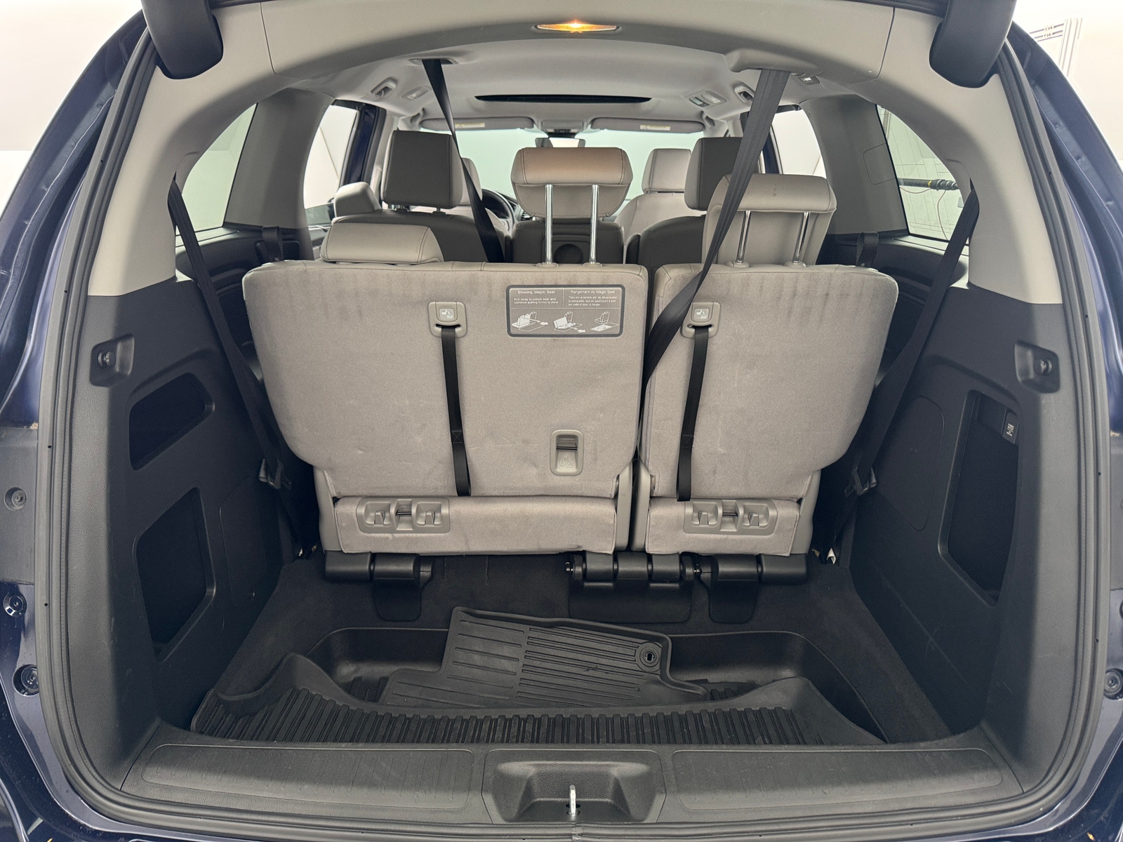 Thumbnail: 2022 Honda Odyssey - 6