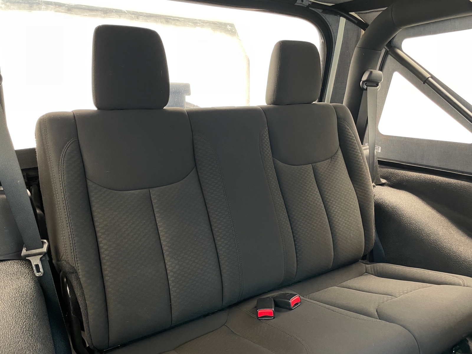 Thumbnail: 2016 Jeep Wrangler - 6