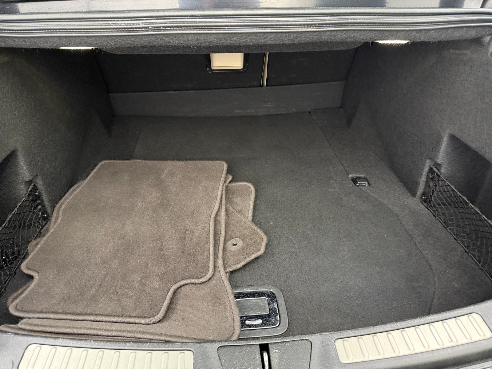 Thumbnail: 2017 Lincoln Continental - 6