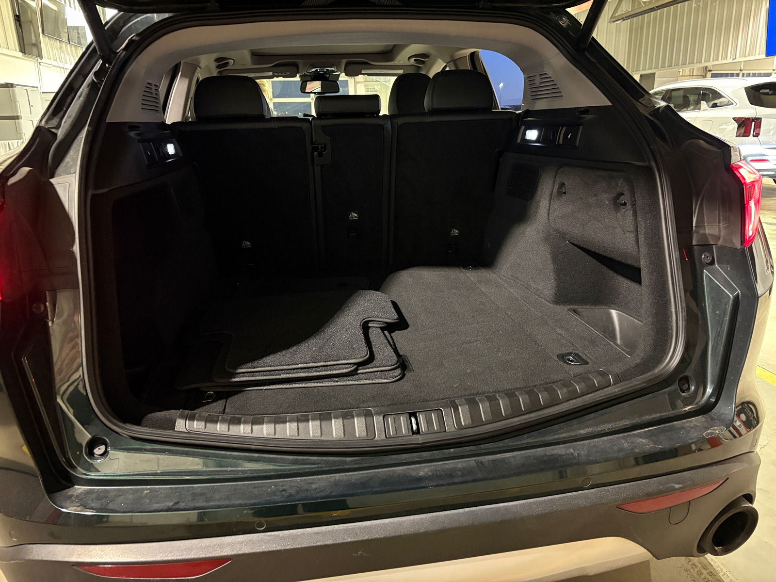 Thumbnail: 2018 Alfa Romeo Stelvio - 6