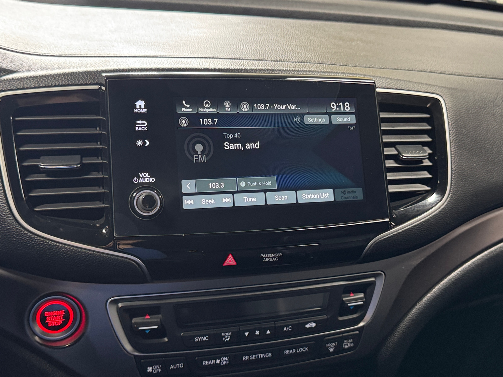 Thumbnail: 2019 Honda Pilot - 3