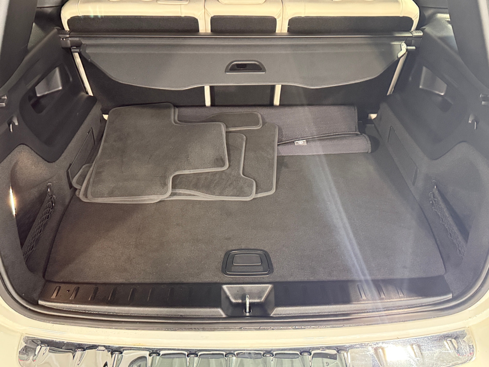 Thumbnail: 2024 Mercedes-Benz EQB - 6