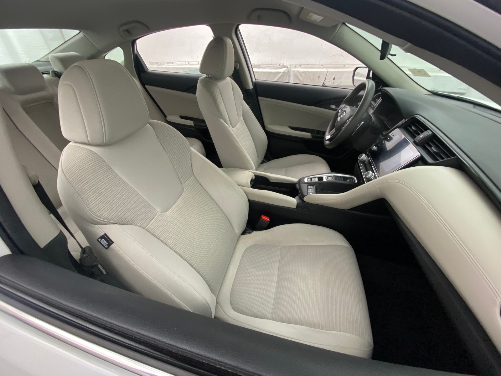 Thumbnail: 2019 Honda Insight - 2