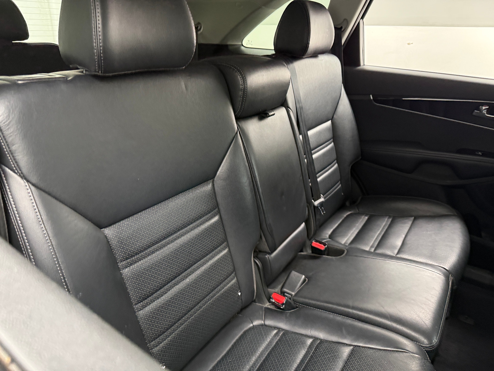 Thumbnail: 2019 Kia Sorento - 5