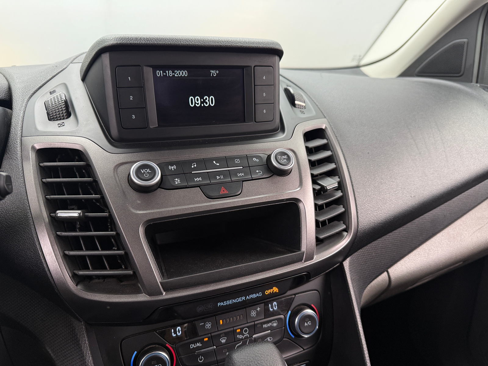 Thumbnail: 2020 Ford Transit Series - 4