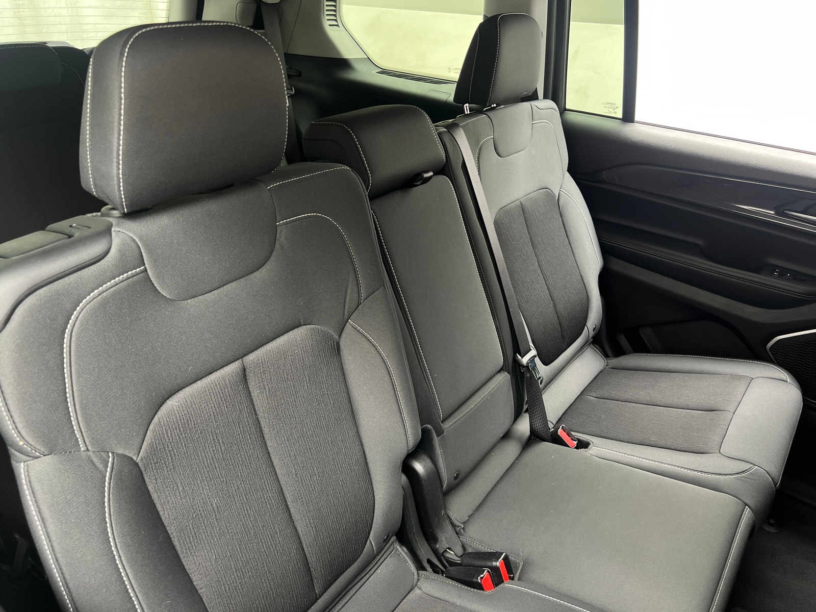 Thumbnail: 2021 Jeep Grand Cherokee L - 6