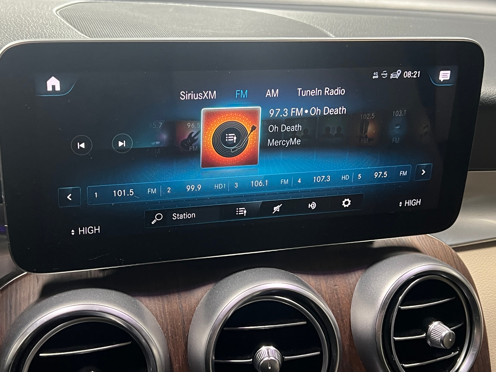 Thumbnail: 2020 Mercedes-Benz GLC - 3