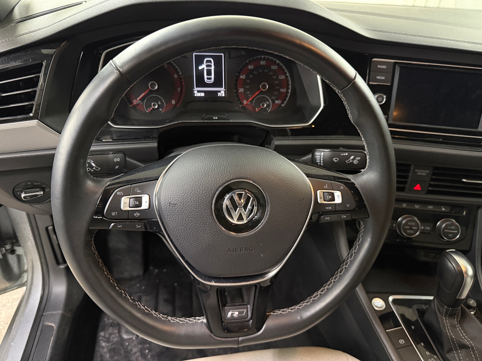 Thumbnail: 2021 Volkswagen Jetta - 4