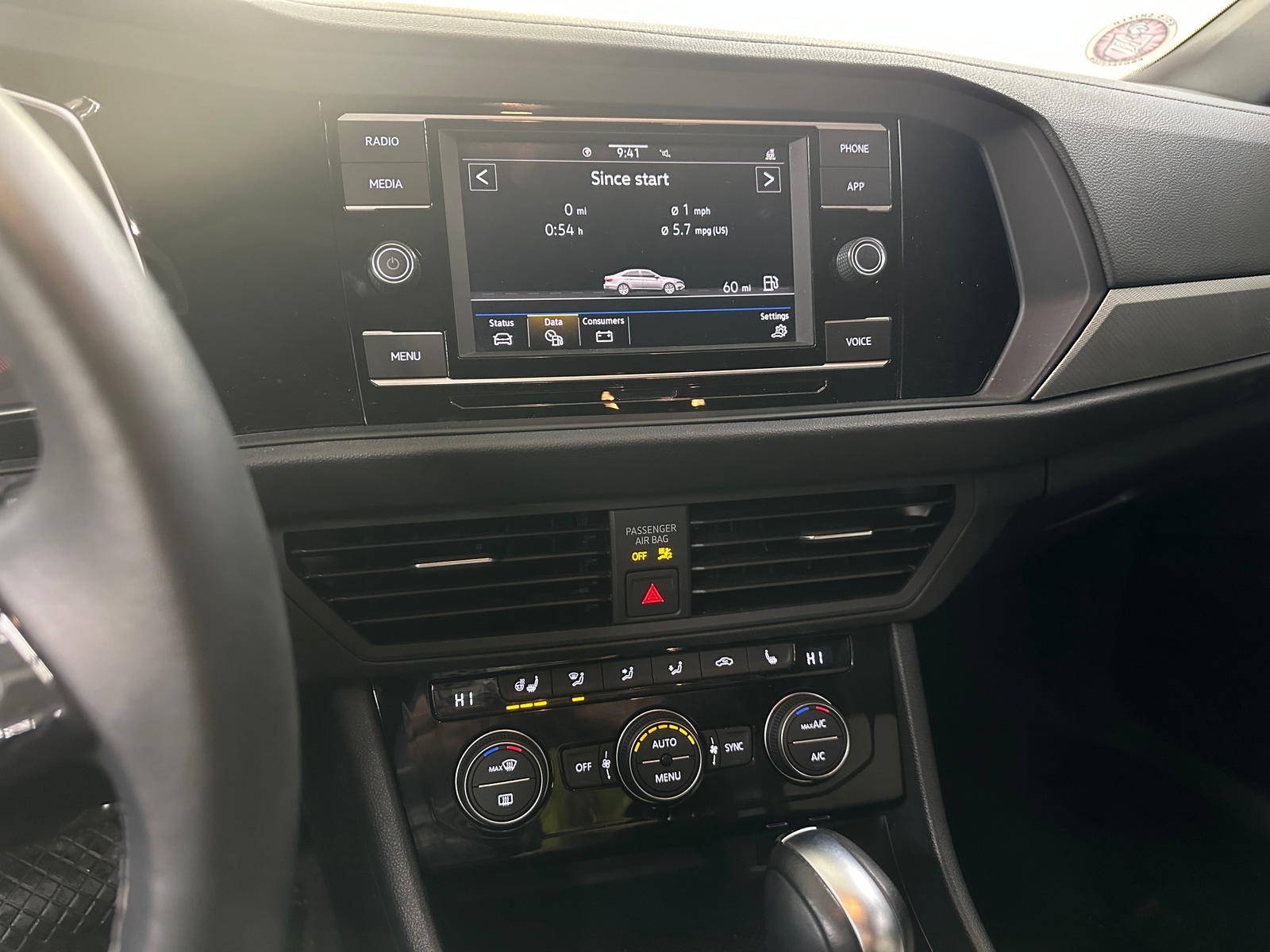 Thumbnail: 2021 Volkswagen Jetta - 3